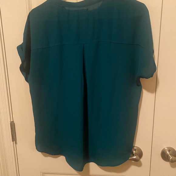 Maurices Women's Blouses Size M in Black, Teal, and Light Blue - Picture 9 of 10